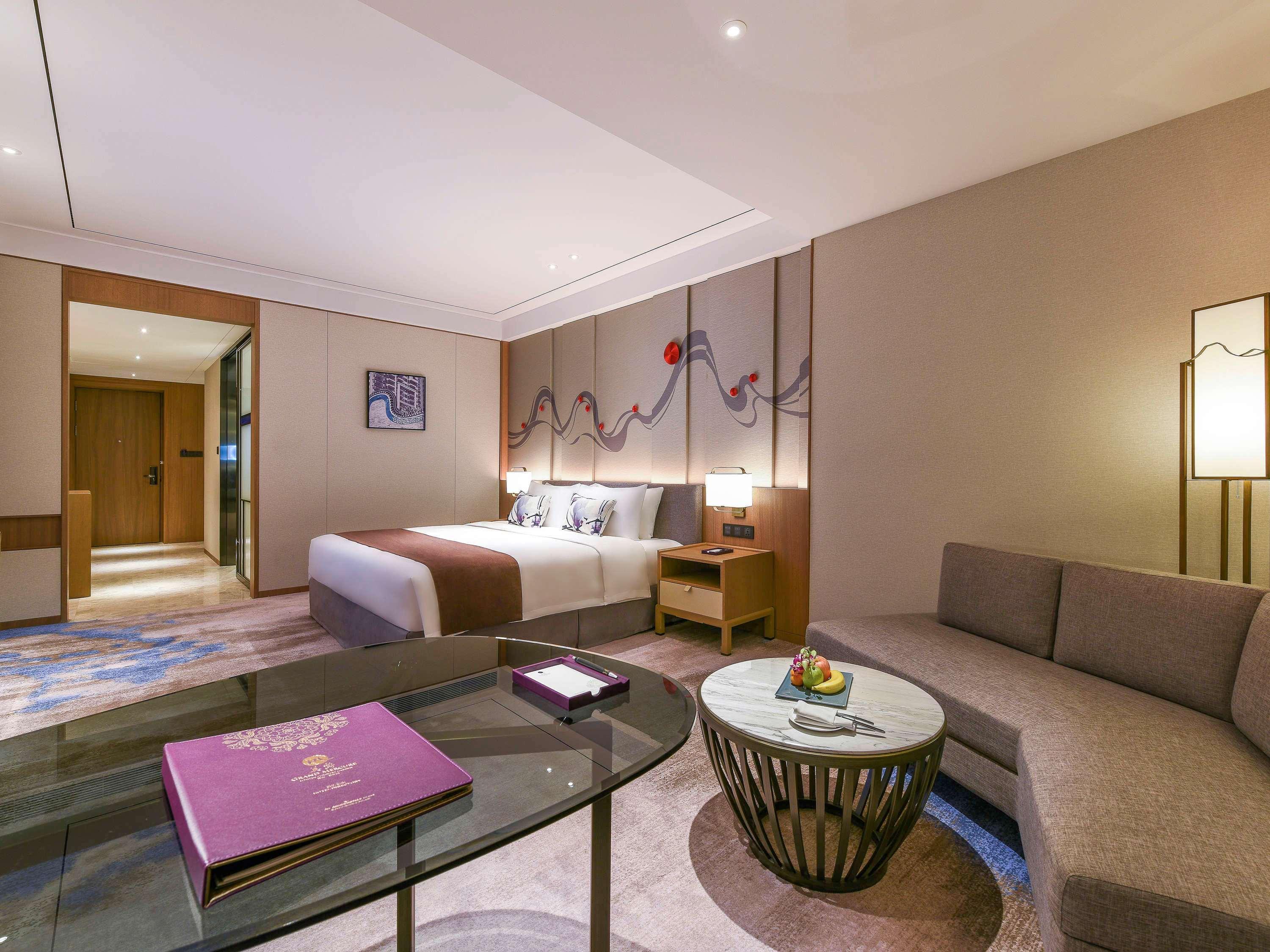 Grand Mercure Foshan Country Garden Exterior photo