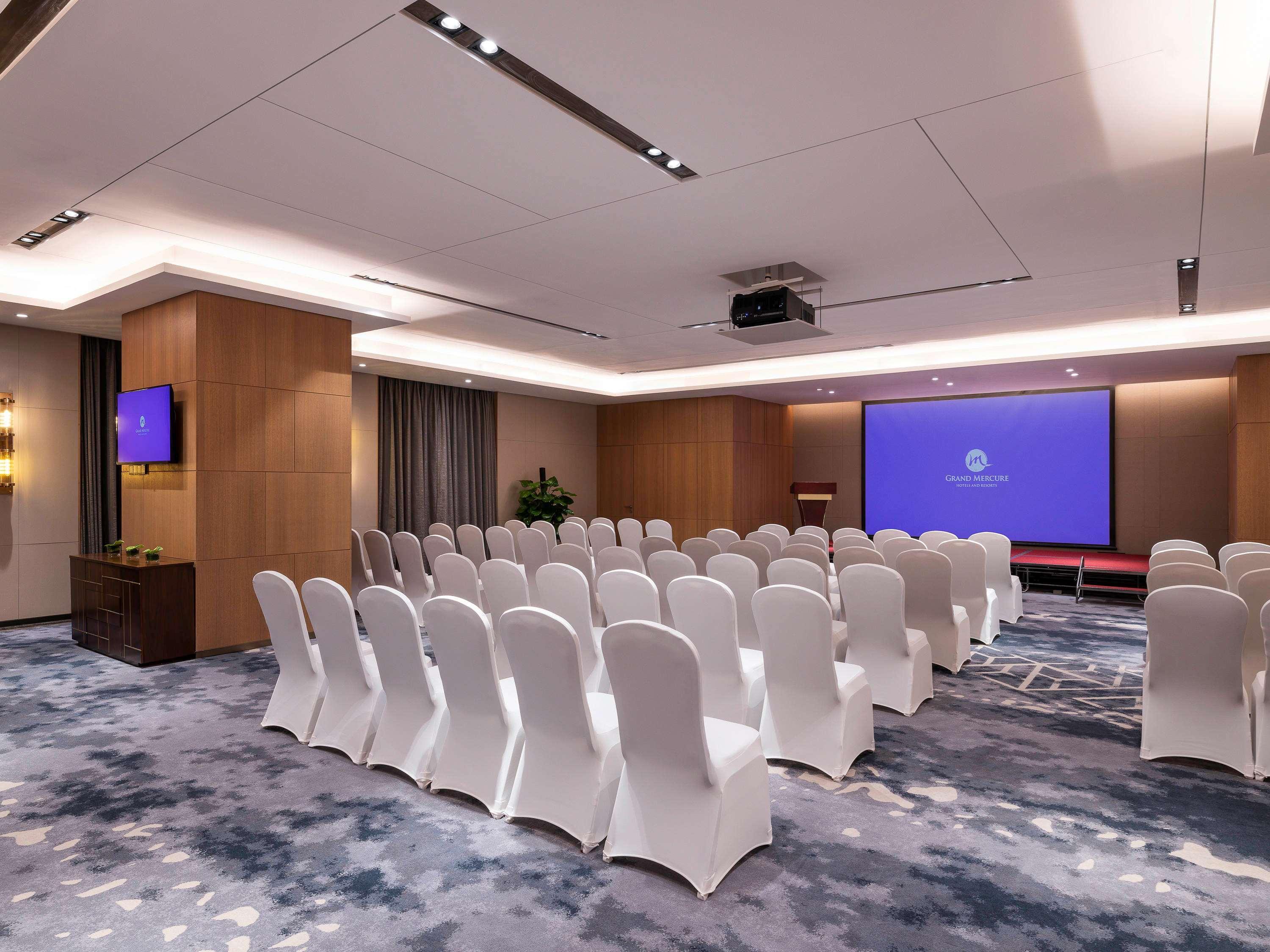 Grand Mercure Foshan Country Garden Exterior photo